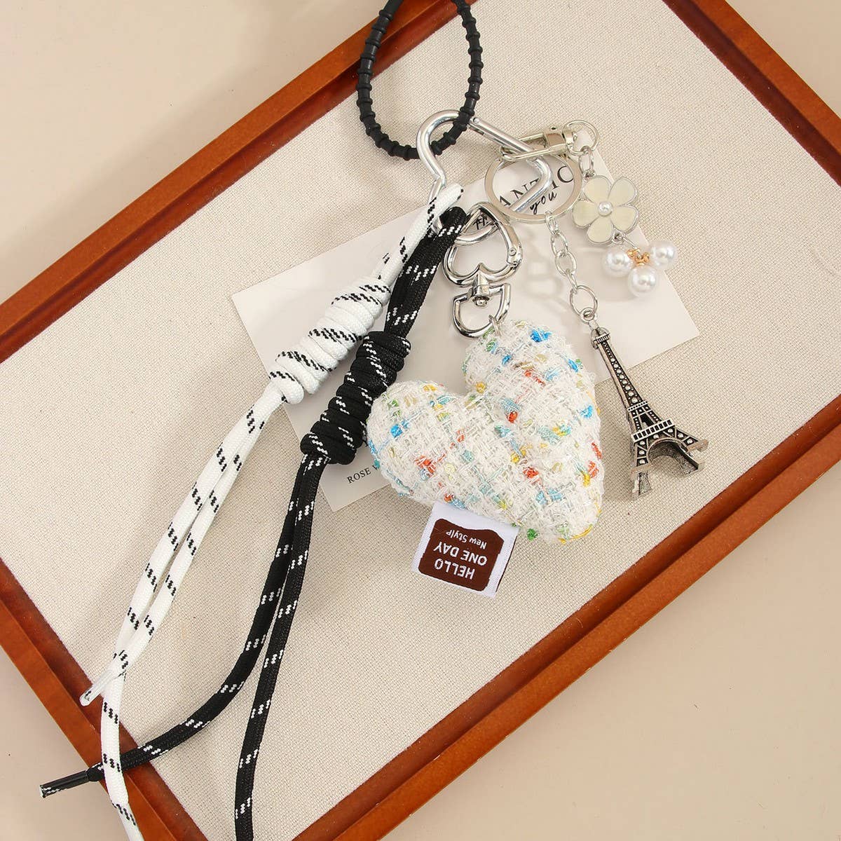HEART BOW FABRIC CHARM BRAIDED BAG ACCESSORY_CWMM7555