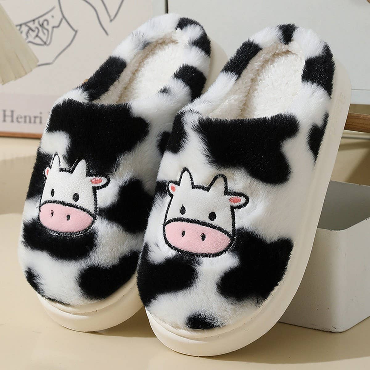 CUTE CARTOON COW STYLE WINTER COTTON SLIPPERS_CWMM3072