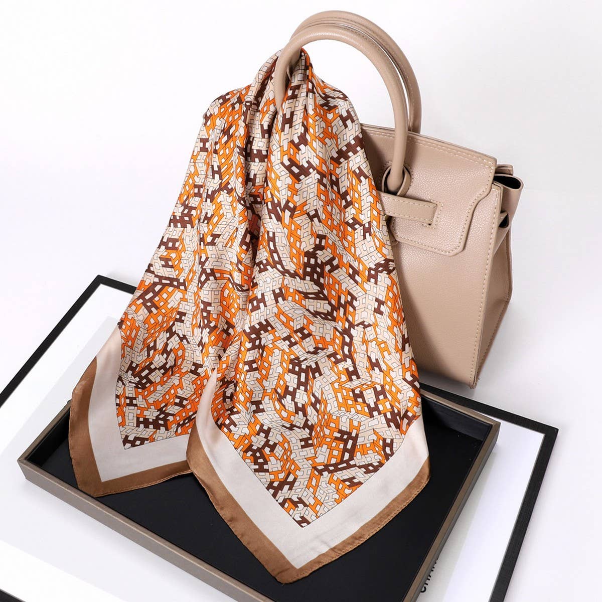 Vintage Letter Print Satin Square Scarf For Women_Cwasc0809