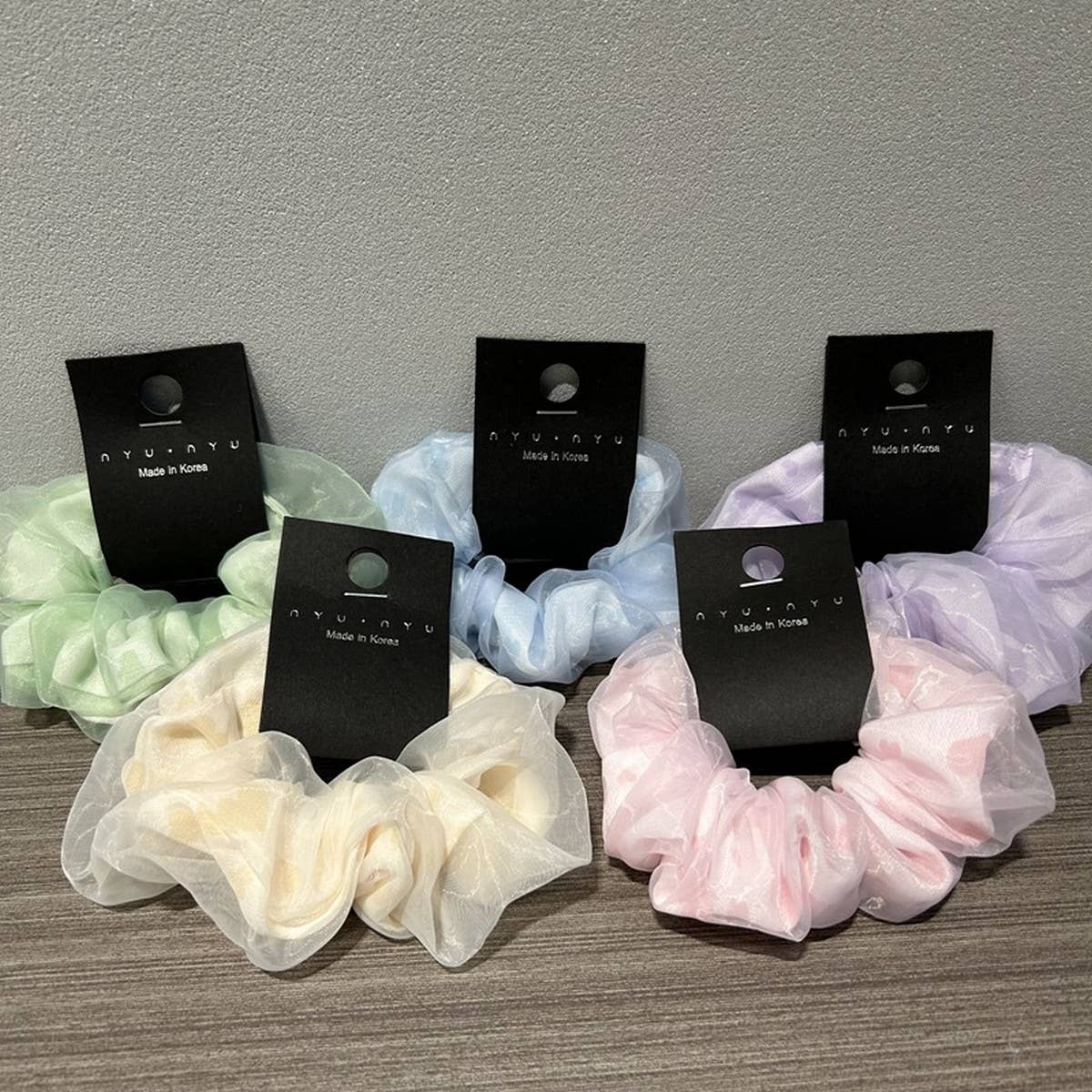 SWEET DOUBLE LAYERED HAIR SCRUNCHIES_CWAHA2800