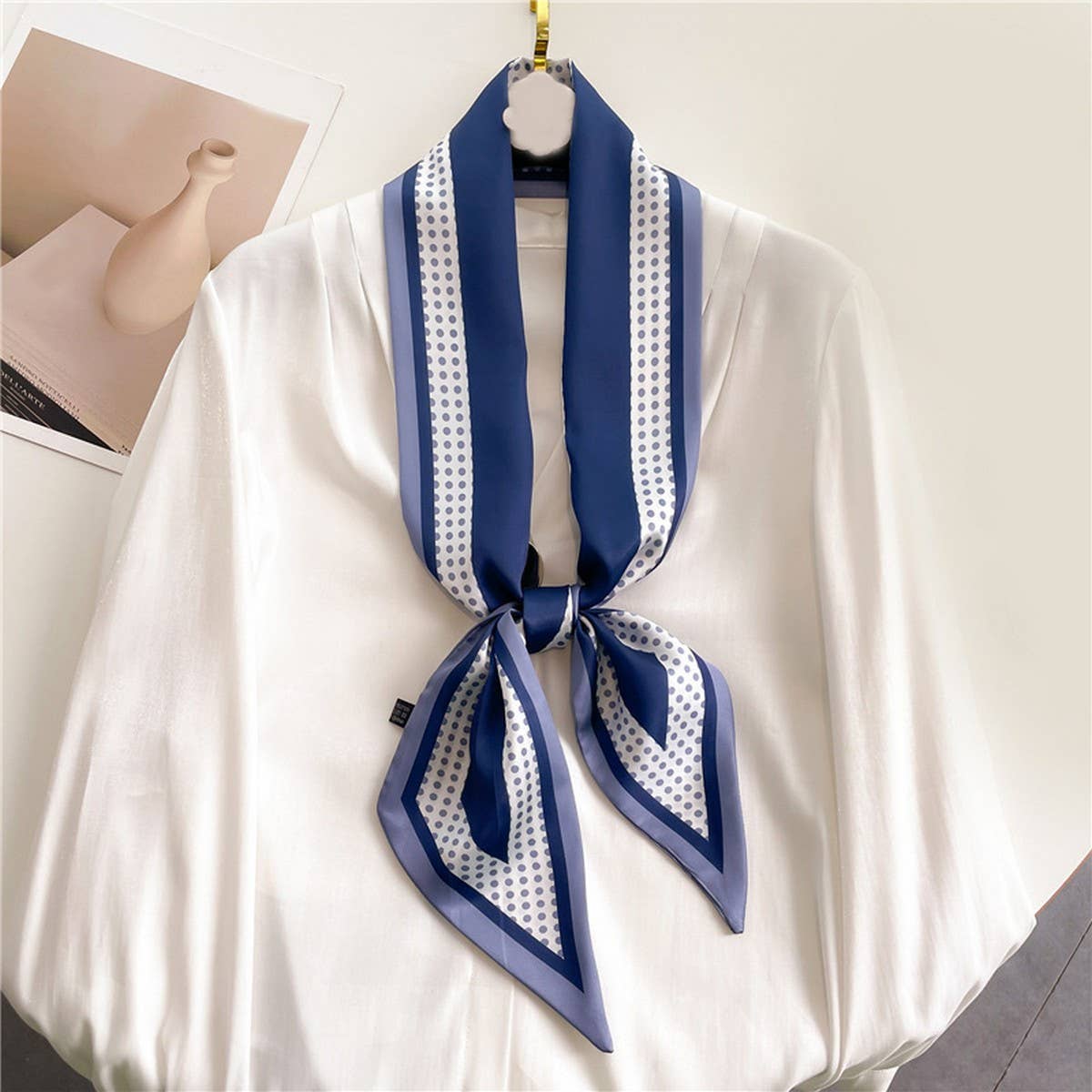 FASHIONABLE DOUBLE LAYER RIBBON ANGLED HEAD SCARF_CWASC1515