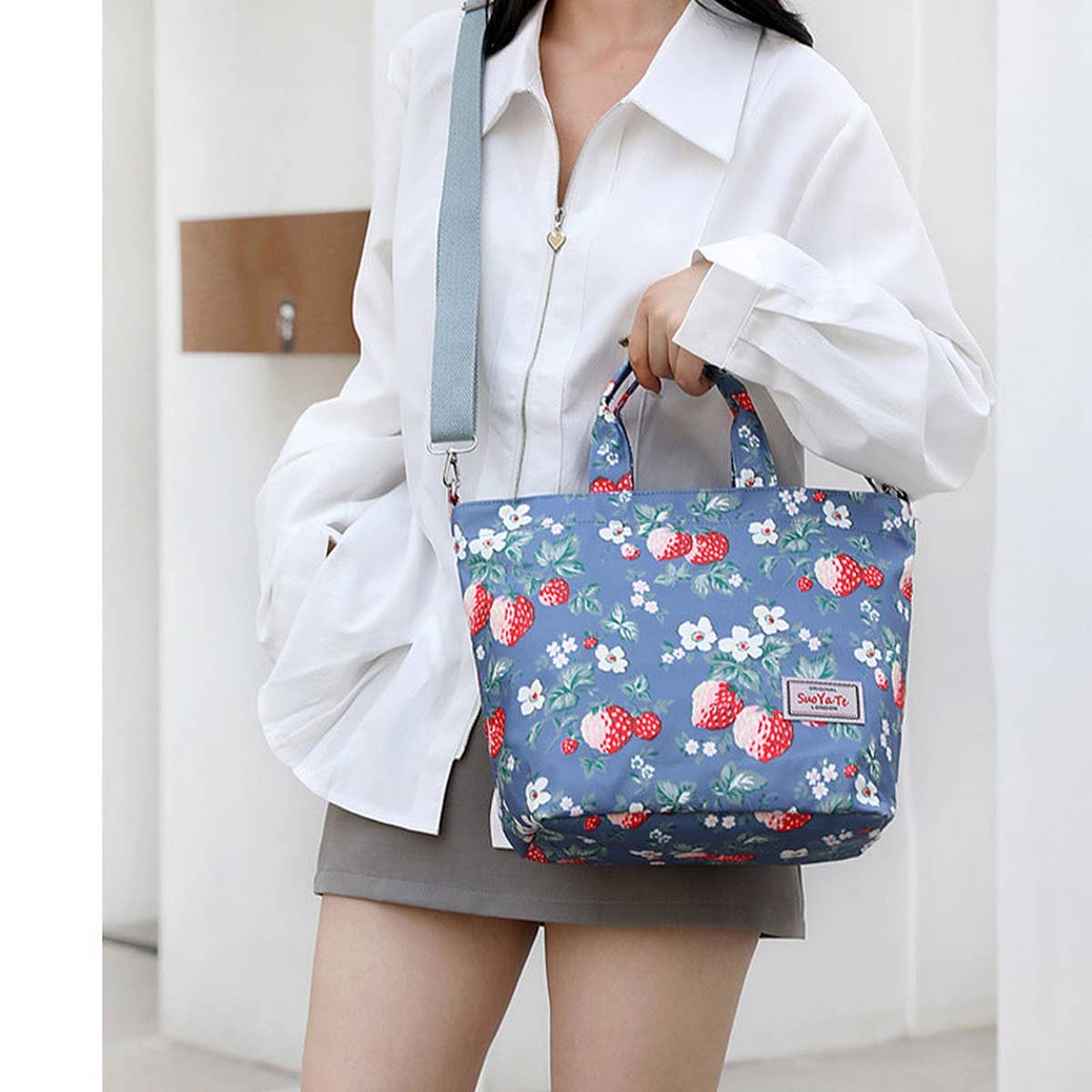 Oxford Printed Nylolightweight Shoulder Bag_Cwasc1784