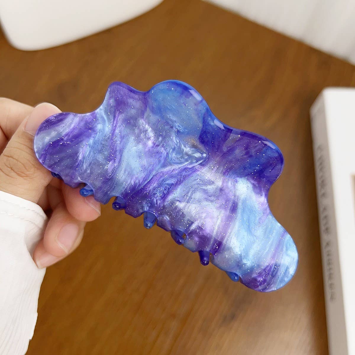 ELEGANT CLOUD ACRYLIC HAIR CLAW CHIC PONYTAIL CLIP_CWAHA1593