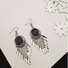 SIMPLE GEOMETRIC OVAL HOLLOW EARRINGS_CWAJE1853