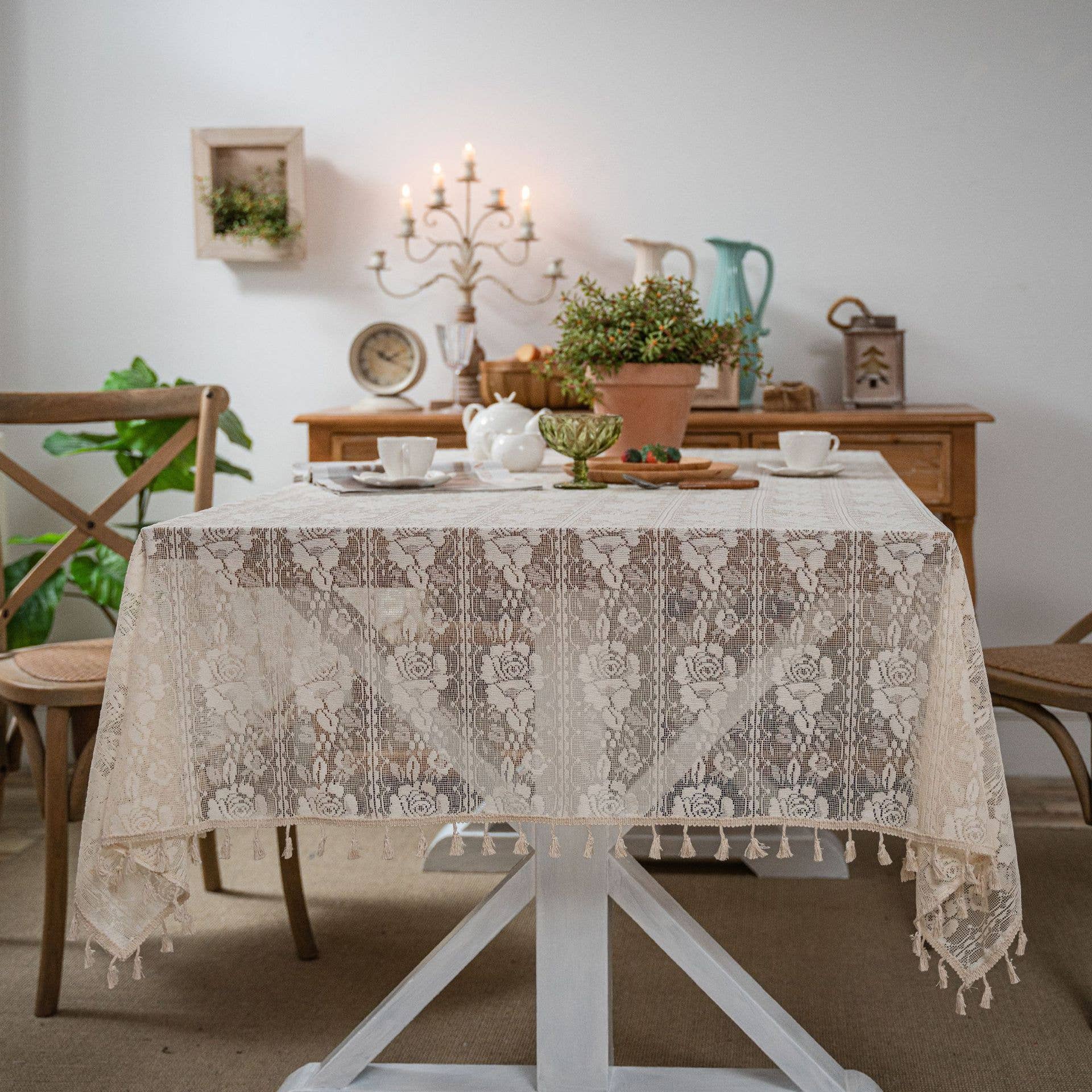 CROCHET HOLLOW TABLECLOTHS WITH TASSELS_CWMM0021