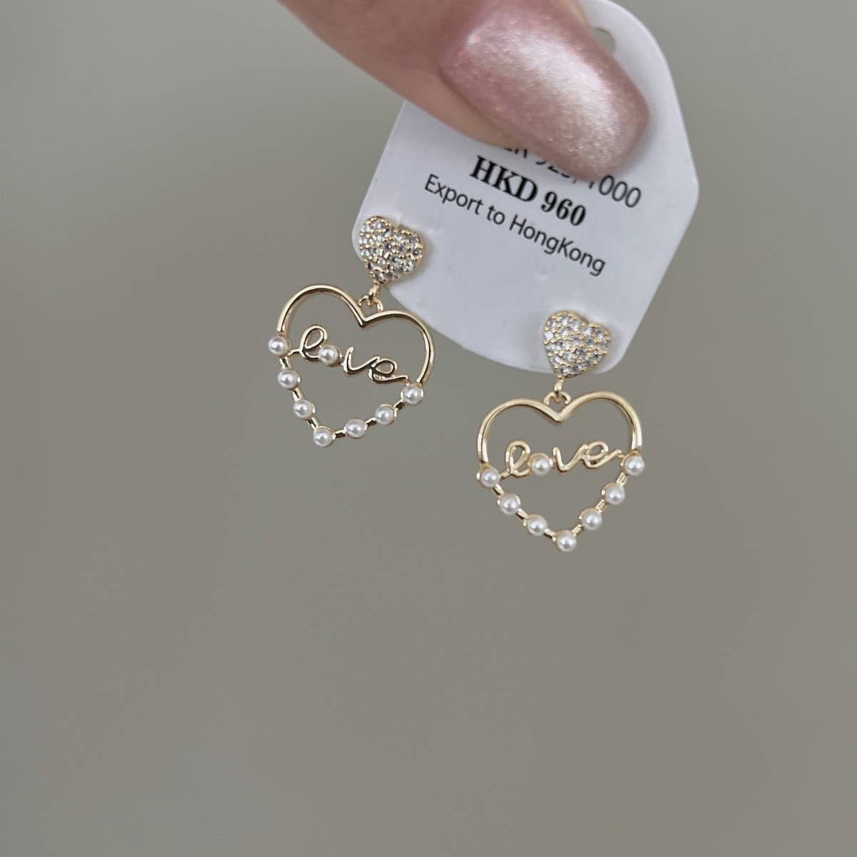 LIGHT LUXURY ENGLISH LOVE EARRINGS_CWAJE1349