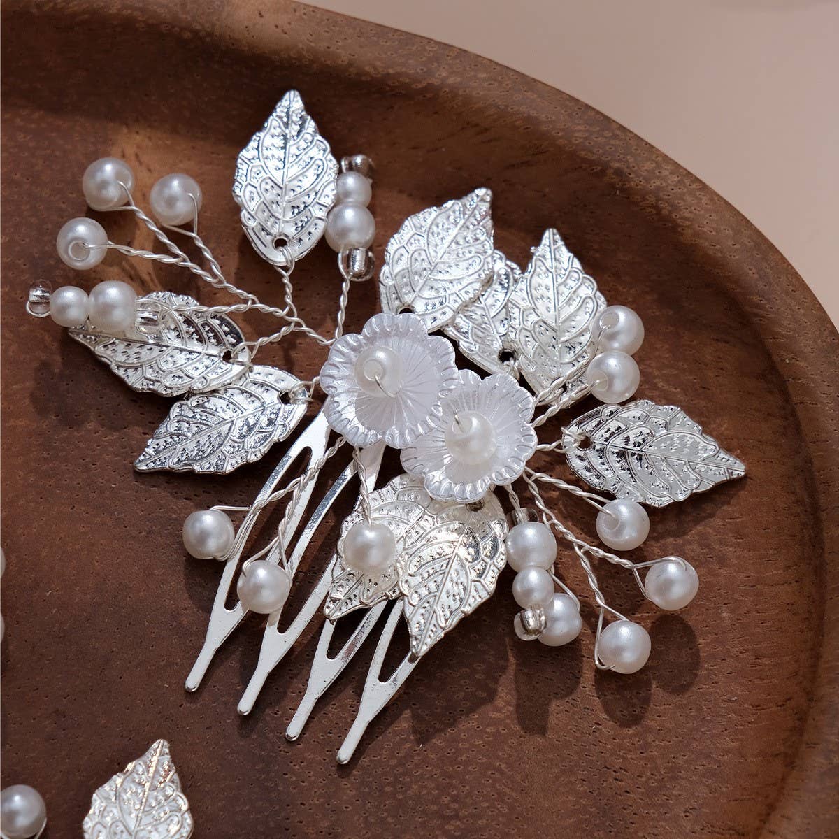 SILVER LEAF PIN BRIDAL HAIR ACCESSORIES_CWAHA2789