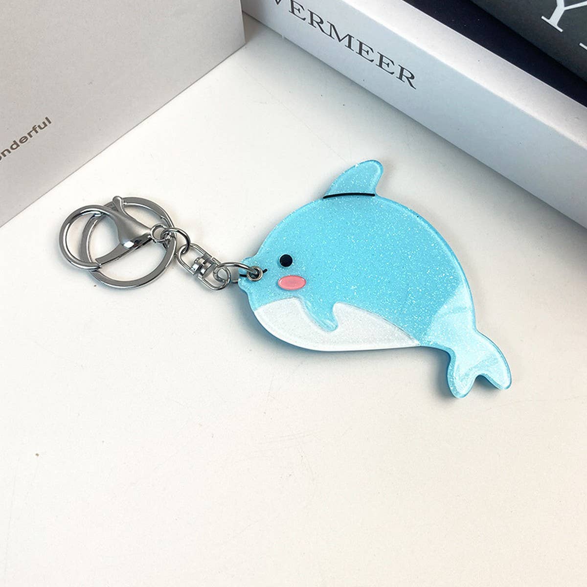 CUTE WHALE SLIDE MIRROR KEYCHAIN ACRYLIC GIFT_CWMM6372