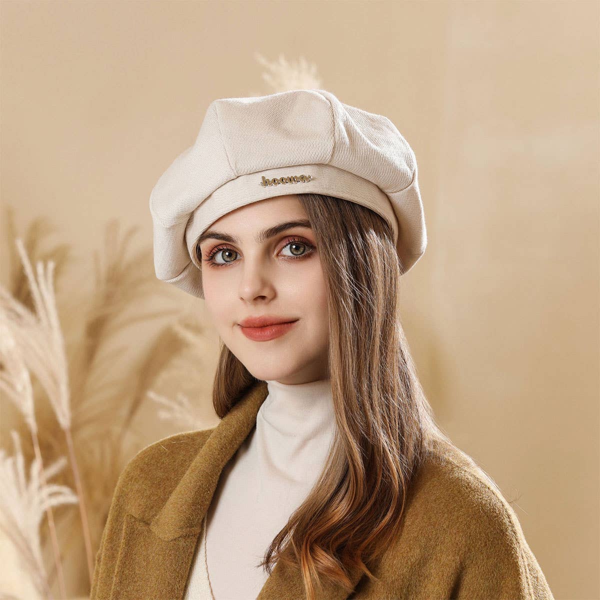 OFF WHITE FLAT CAP IS SUITABLE FOR AUTUMN WINTER_CWAH1982