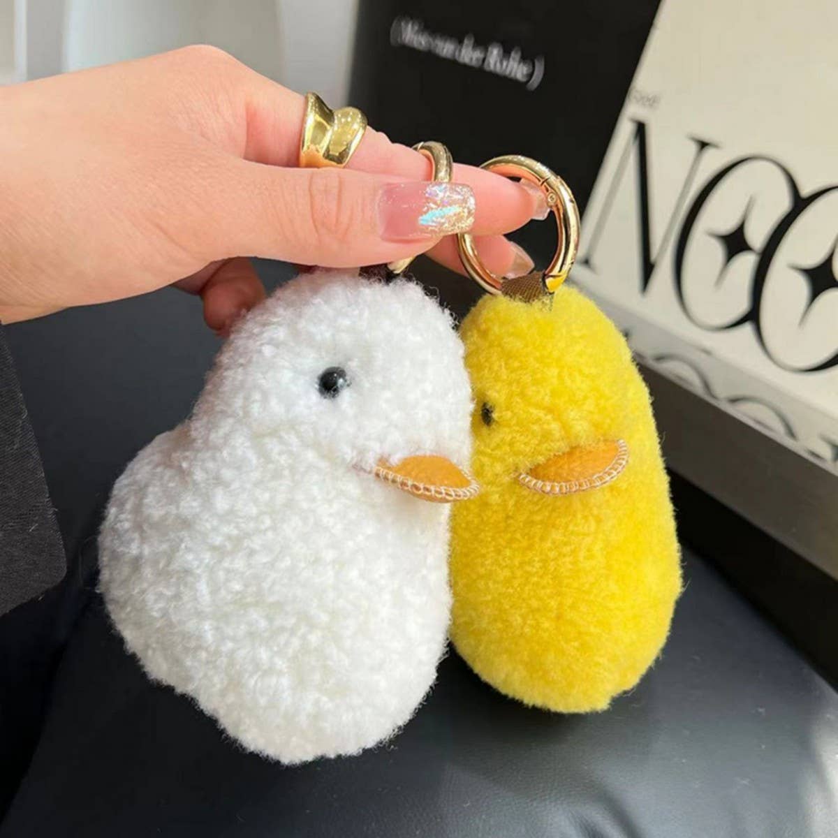 REAL WOOL YELLOW DUCK CAR KEYCHAIN PENDANT_CWMM2591