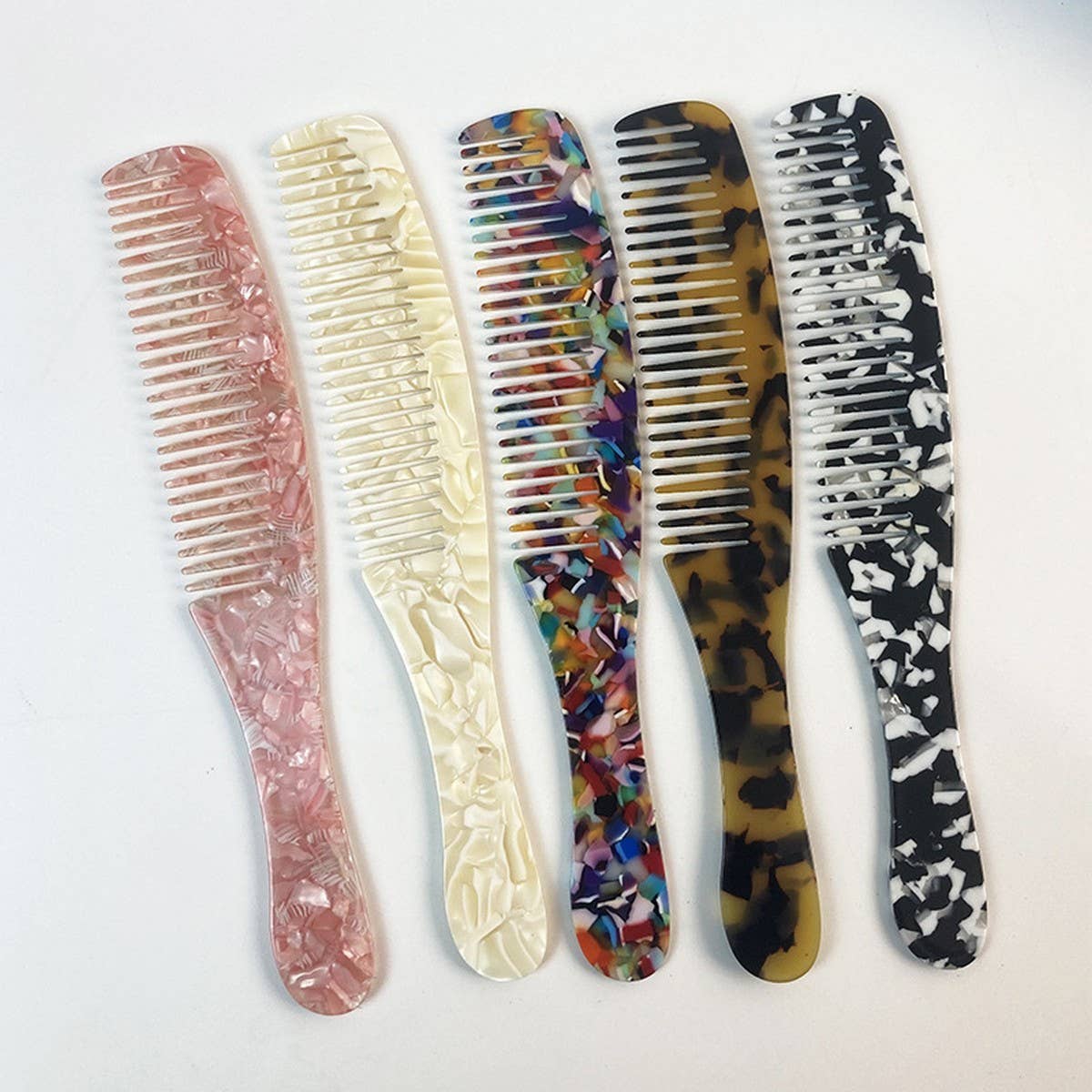 COLORFUL ACETATE FINE TOOTH COMB WITH HANDLE_CWMM6428