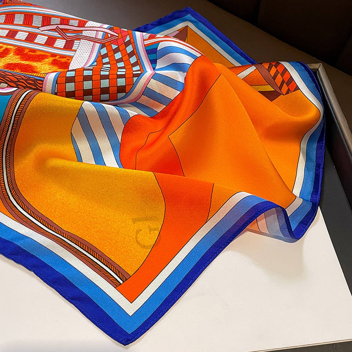 53Cm Vintage Print Silk Blend Scarf For Women_Cwasc03143