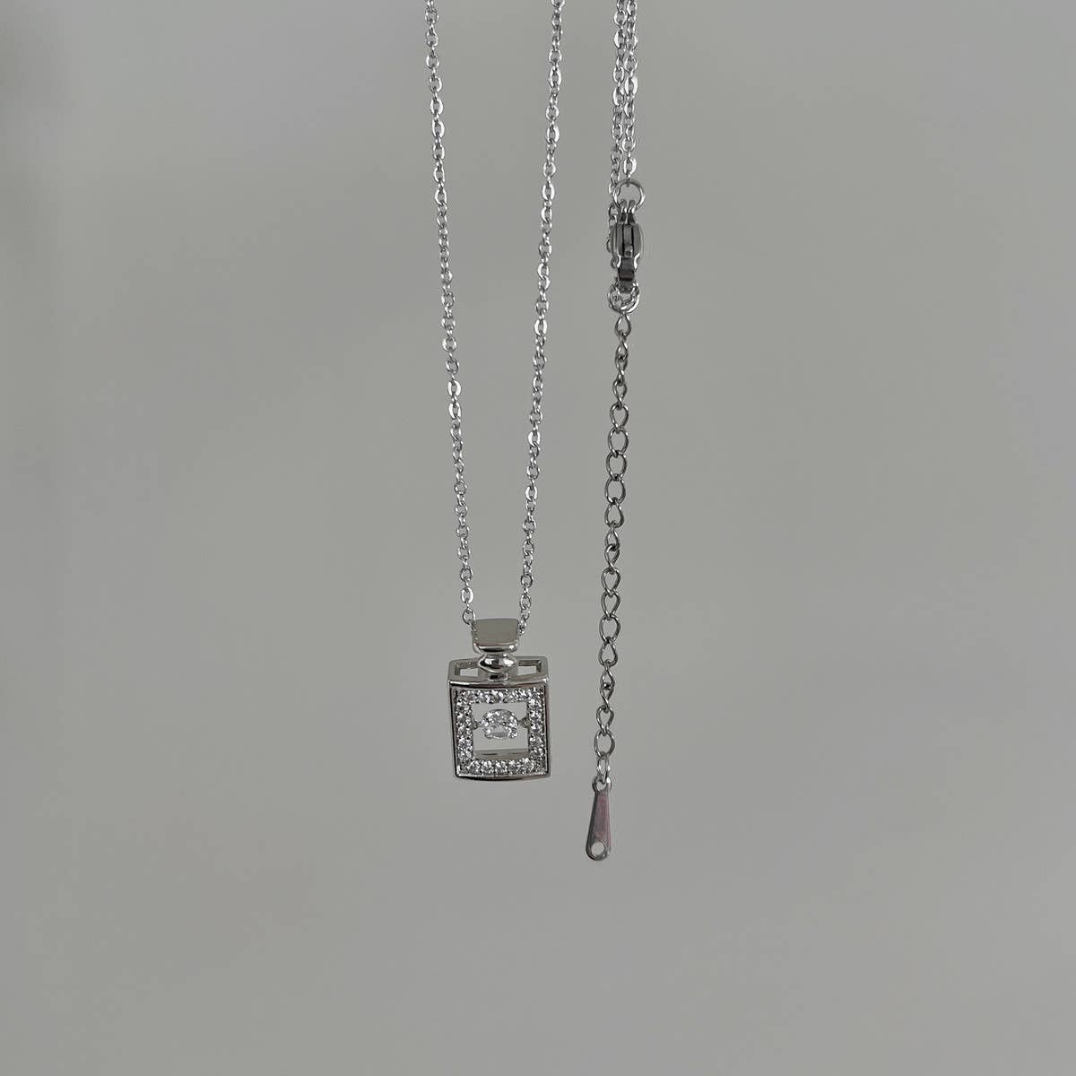 NEW SMALL BOTTLE ACCESSORIES NECKLACE_CWAJE1256