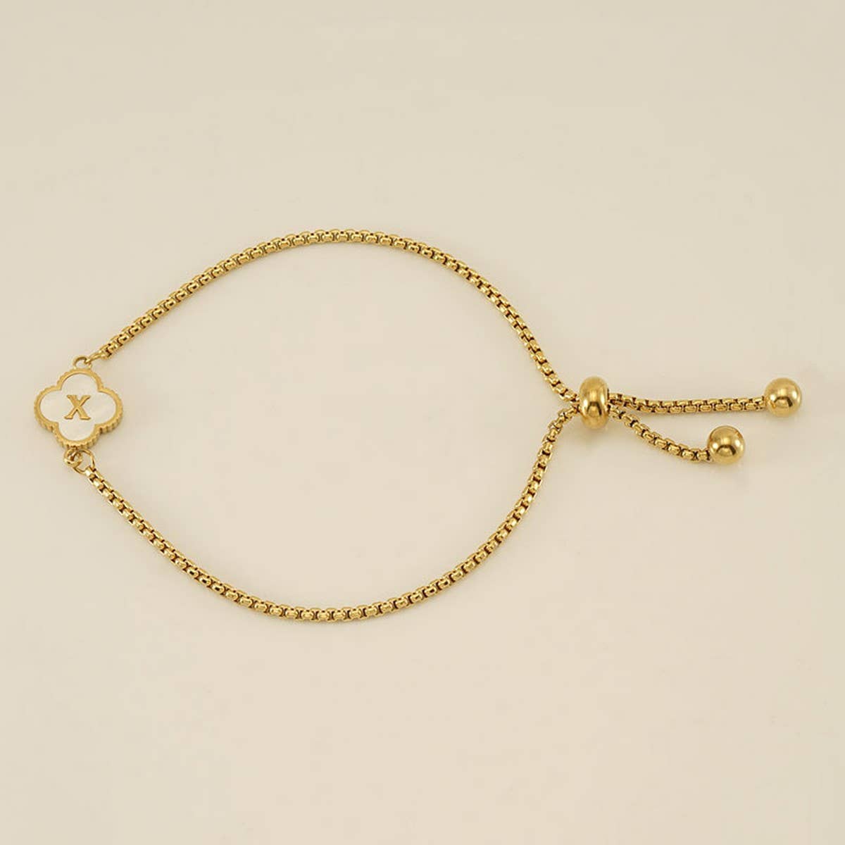 Cwaje1959_Adjustable Four Leaf Clover Letter Shell Bracelet