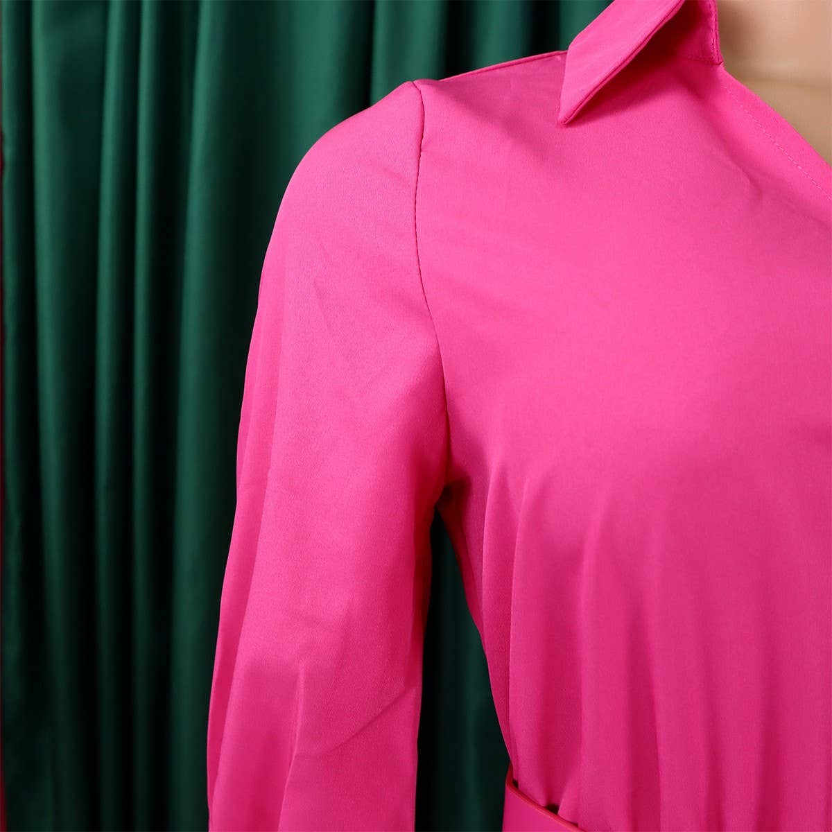 ELEGANT LAPEL SOLID COLOR WIDE HEM PLEATED DRESS_CWDMD3661