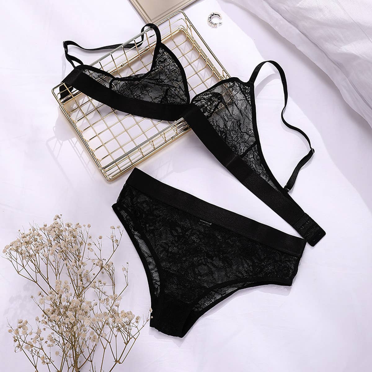 Women Lace Adjustable Briefs Bra Set_Cwmu0102