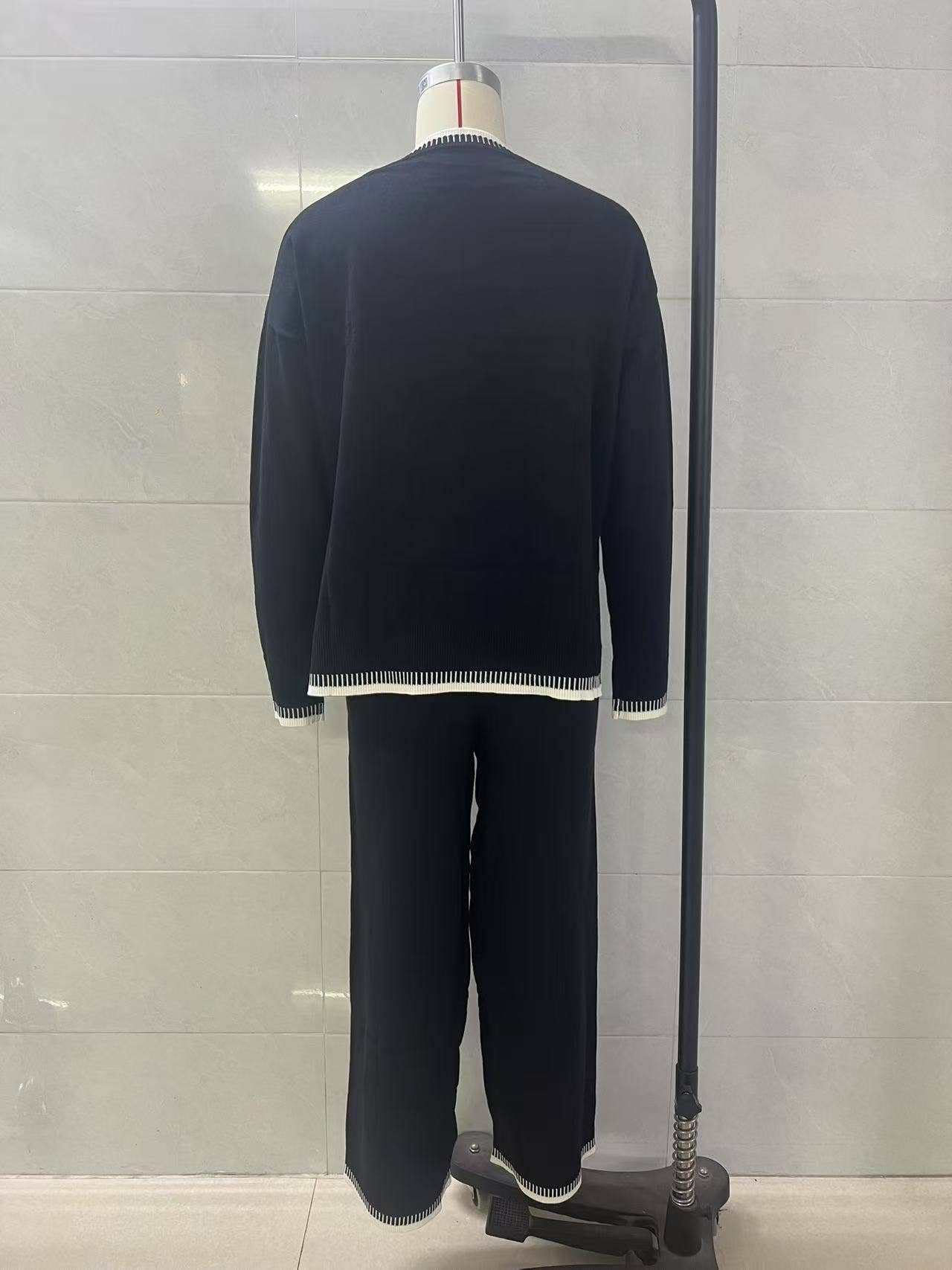 Two-Piece Of Color-Blocking Sweater And Trousers