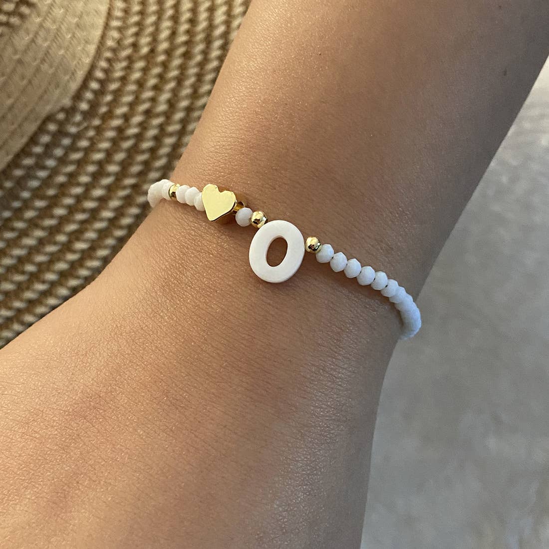 26-Letter Shell Beaded Bracelet_Cwaje4942