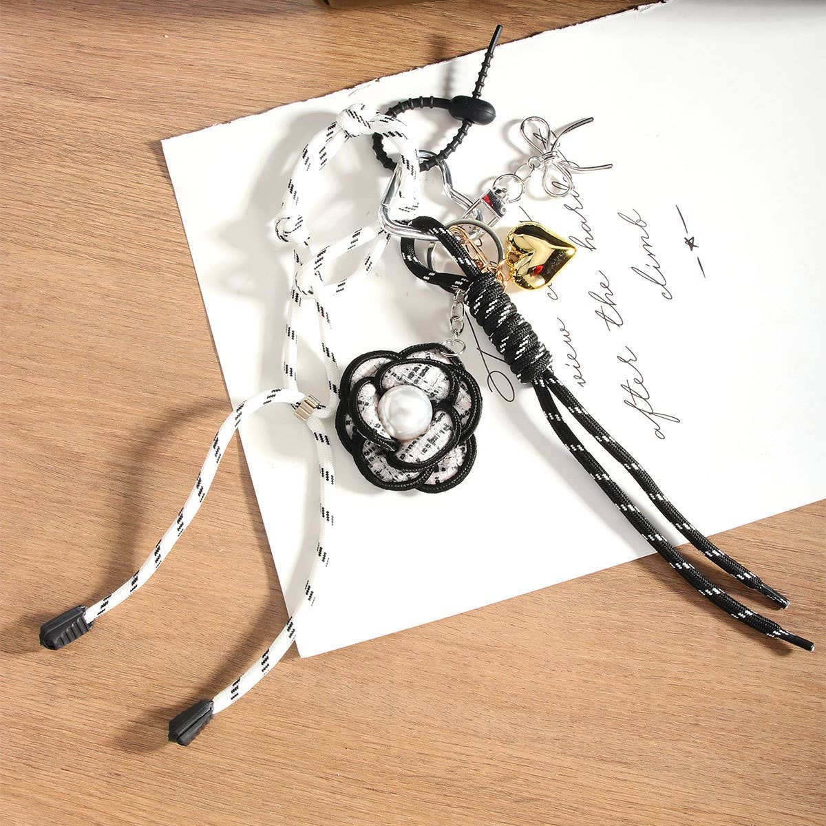 CAMELLIA FLOWER BAG CHARM CREATIVE KEYCHAIN_CWMM7628