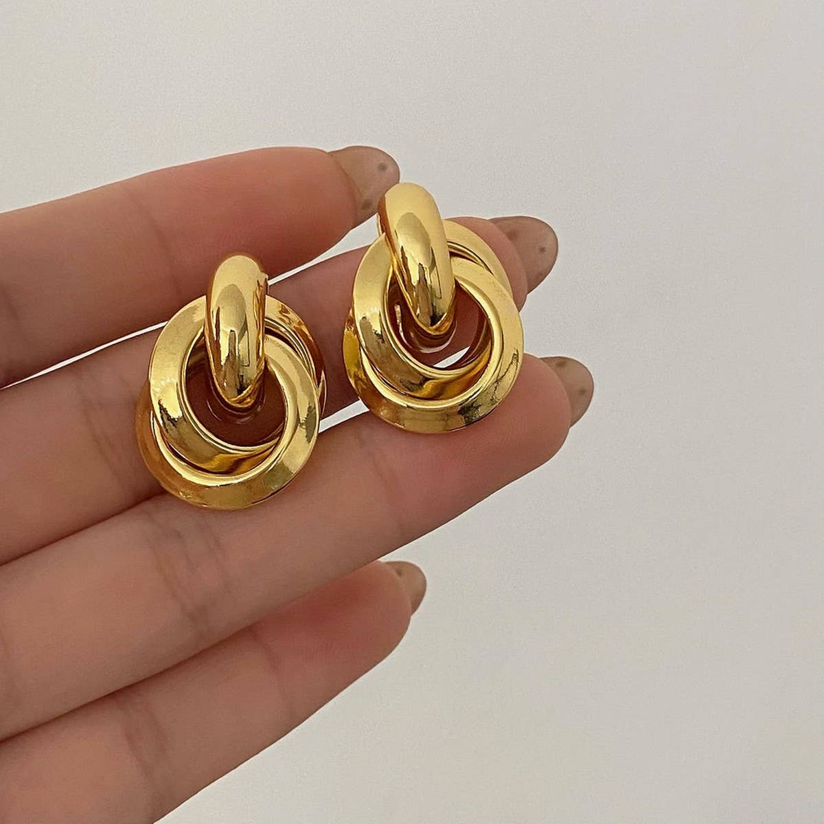 Womens Versatile Metal Elegant Hoop Earrings
