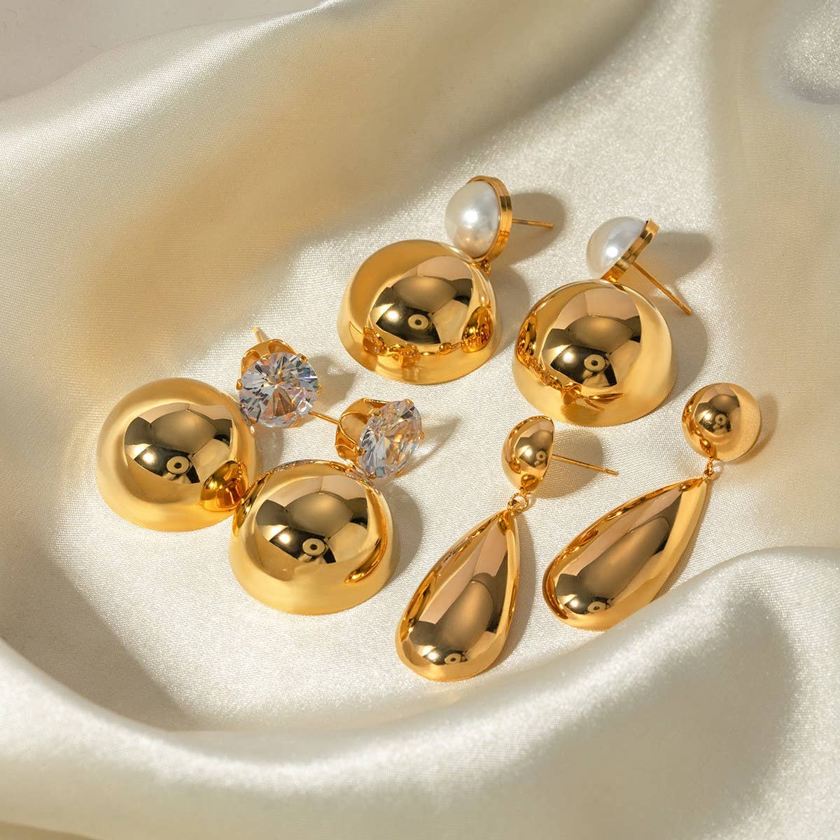 18K GOLD STAINLESS STEEL TEARDROP EARRINGS_CWASC1681