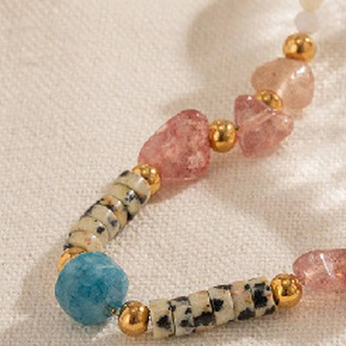 COLORFUL RETRO TEMPERAMENTSWEET CLAVICLE CHAIN_CWAJE1436