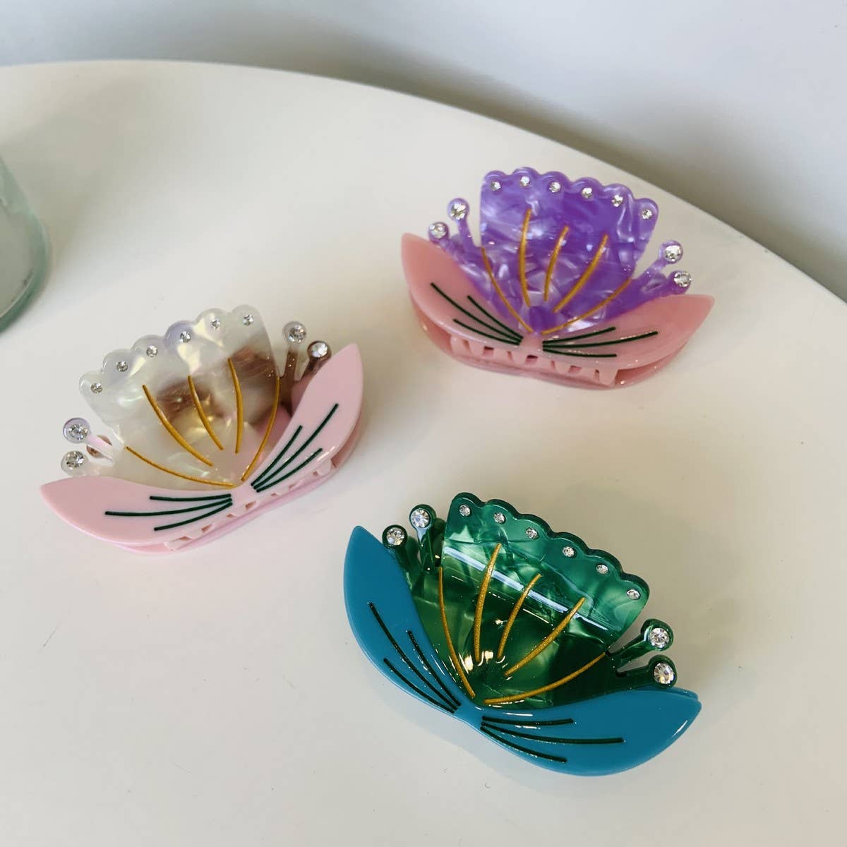 LOTUS FLOWER ACETATE HAIR CLAW RHINESTONE CUTE_CWAHA2159