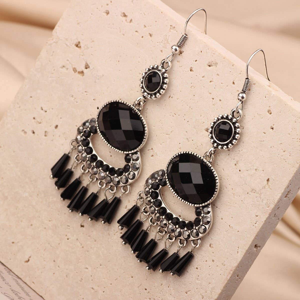 HIGH END AND VERSATILE RETRO ETHNIC STYLE EARRINGS_CWAJE4009