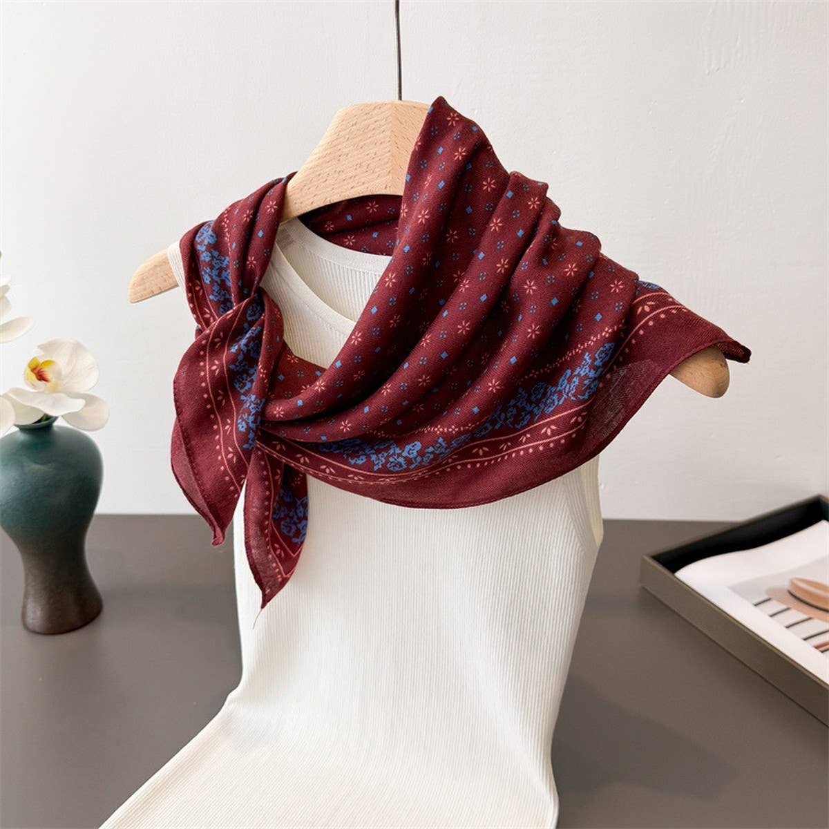 Retro Floral Herringbone Cotton Linen Square Scarf_Cwasc0343