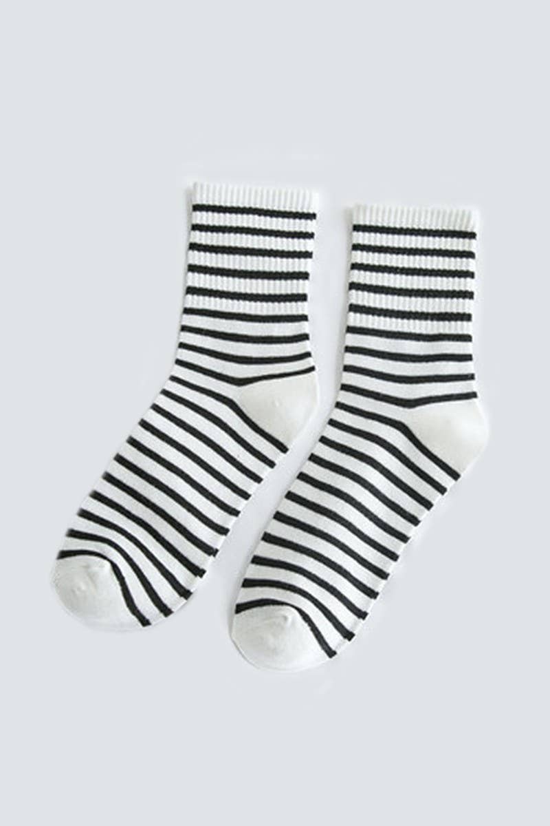 STRIPE PATTERN COZY COTTON ANKLE CREW SOCKS_CWMS022