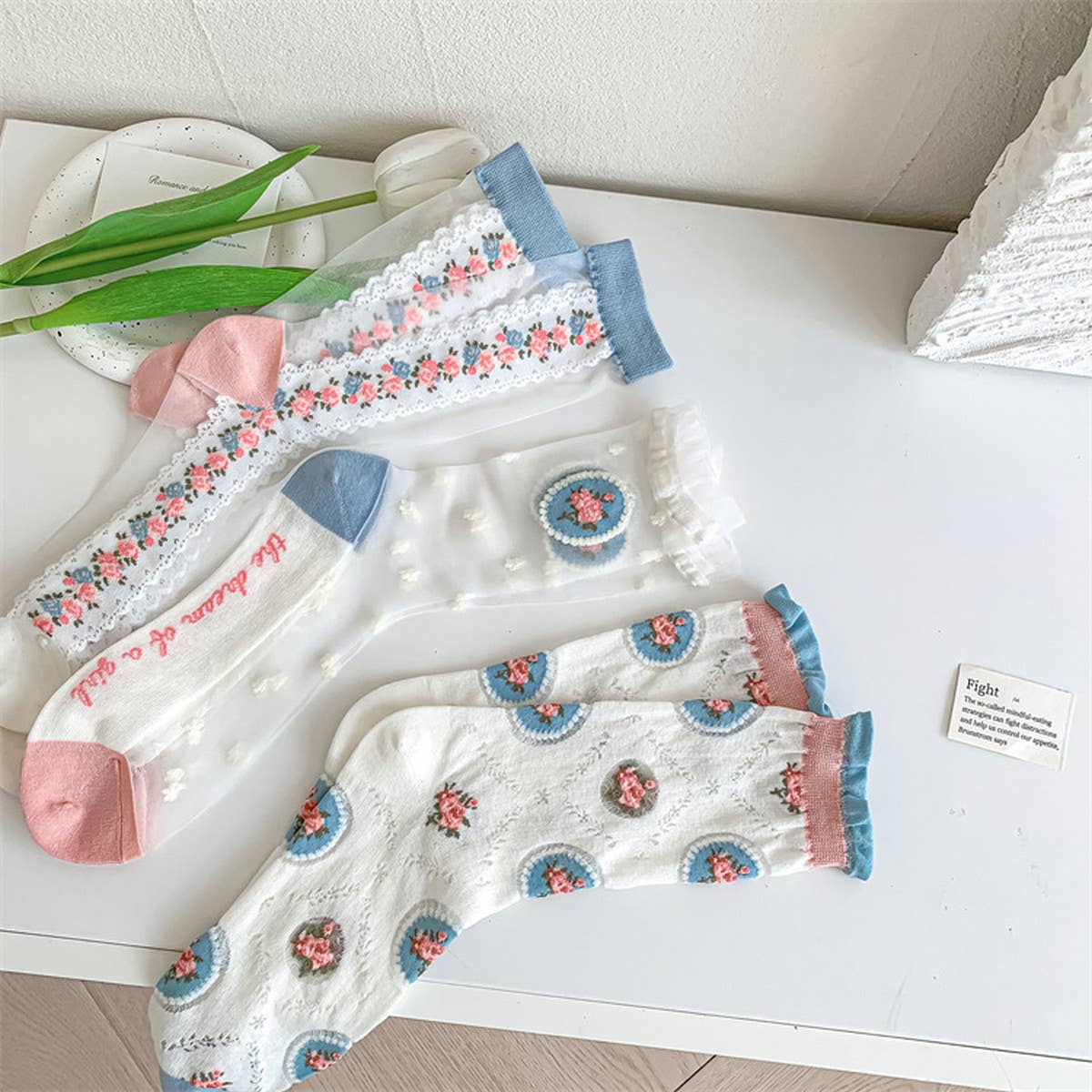 EXQUISITE CASUAL TRANSPARENT SOCKS_CWMS0563