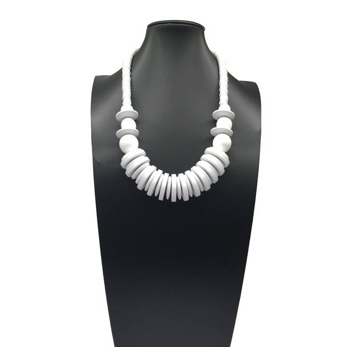 Vintage Single Layer Wooden Bead Necklace_Cwmm4734