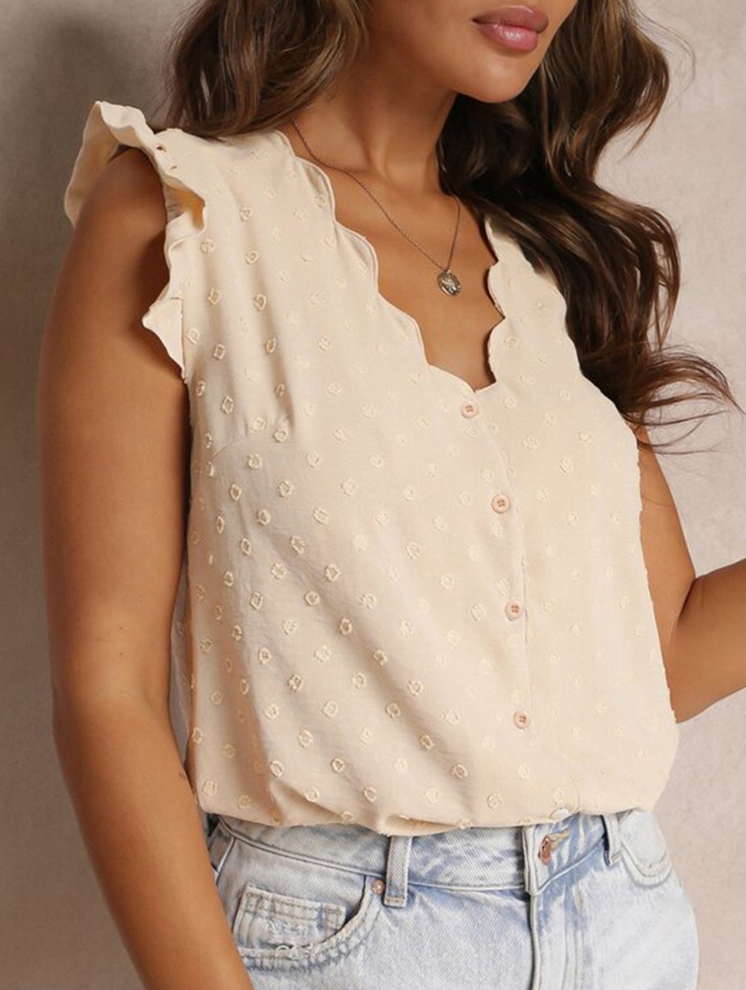 V Neck Flutter Sleeve Blouse_CWTSTS00915