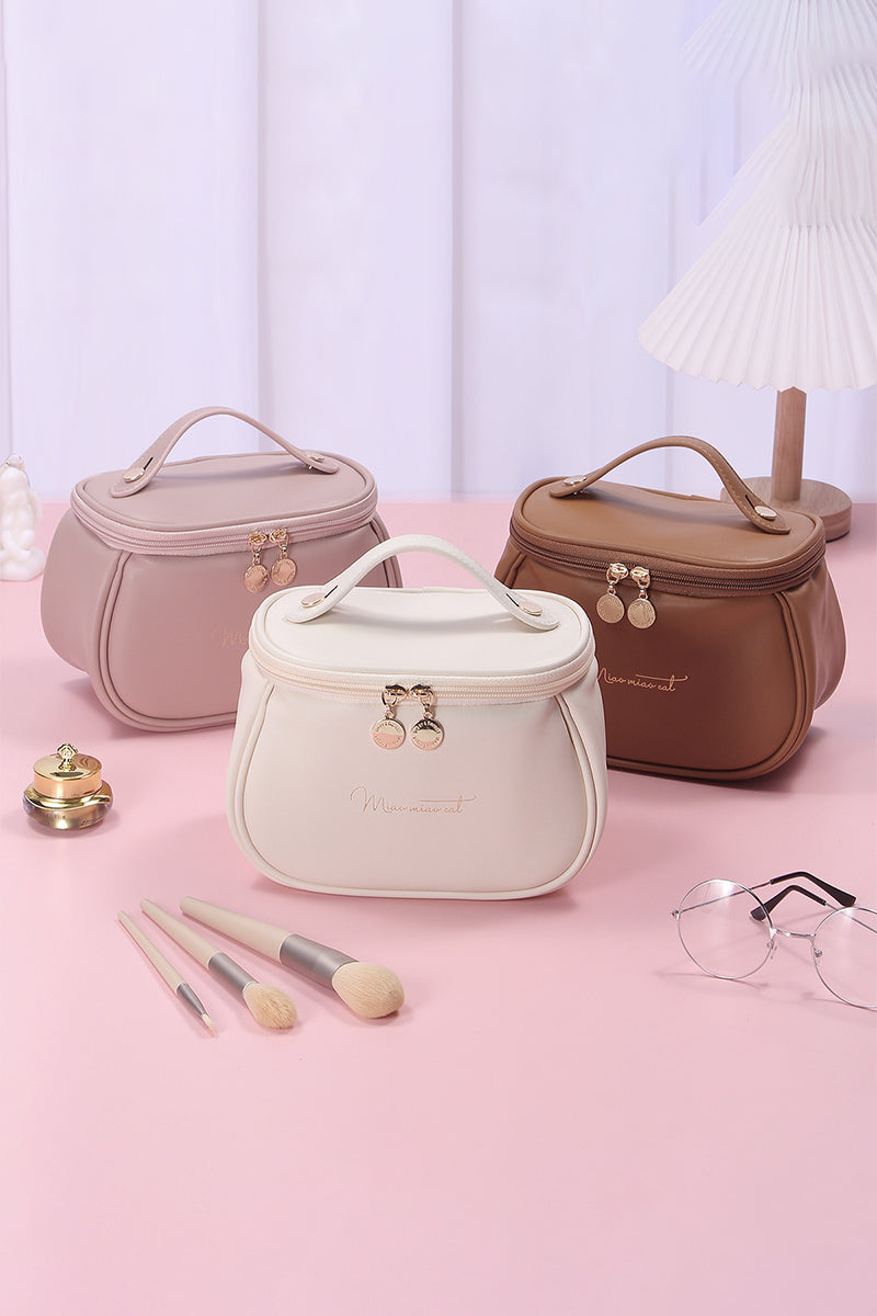 LETTER GRAPHIC PU MAKEUP BAG
