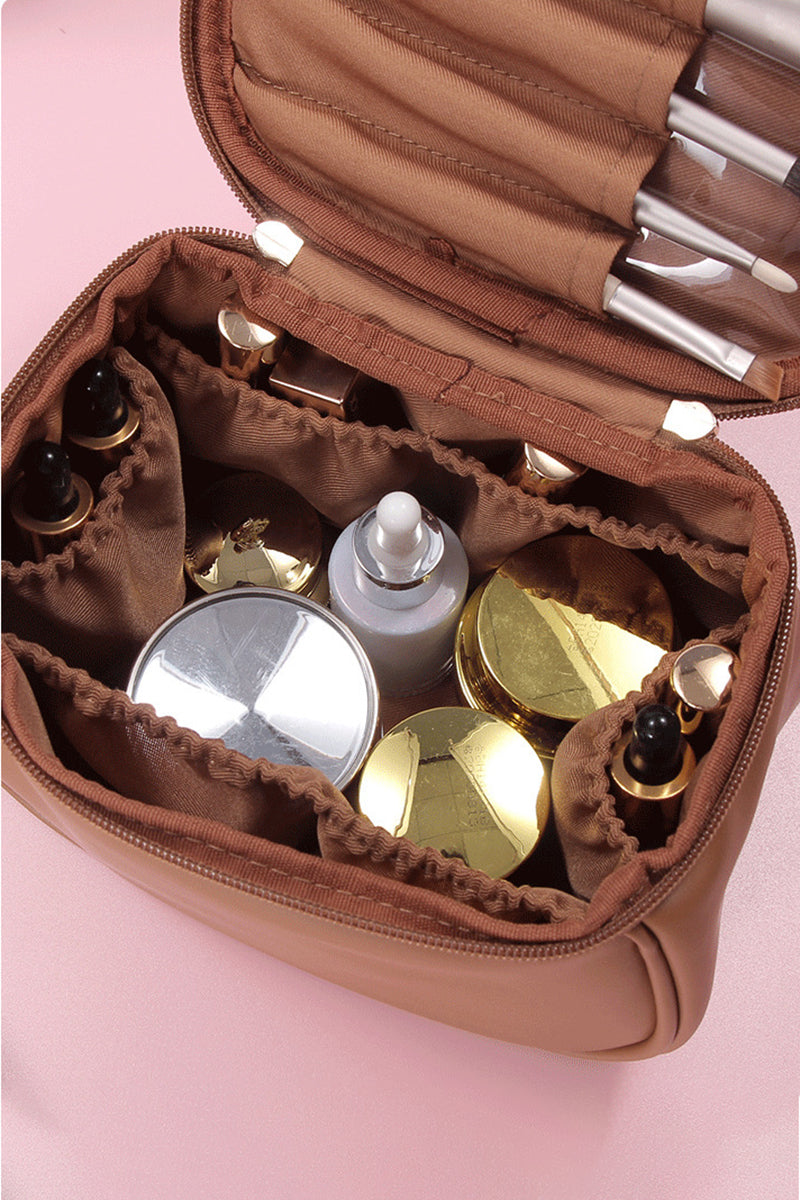 LETTER GRAPHIC PU MAKEUP BAG