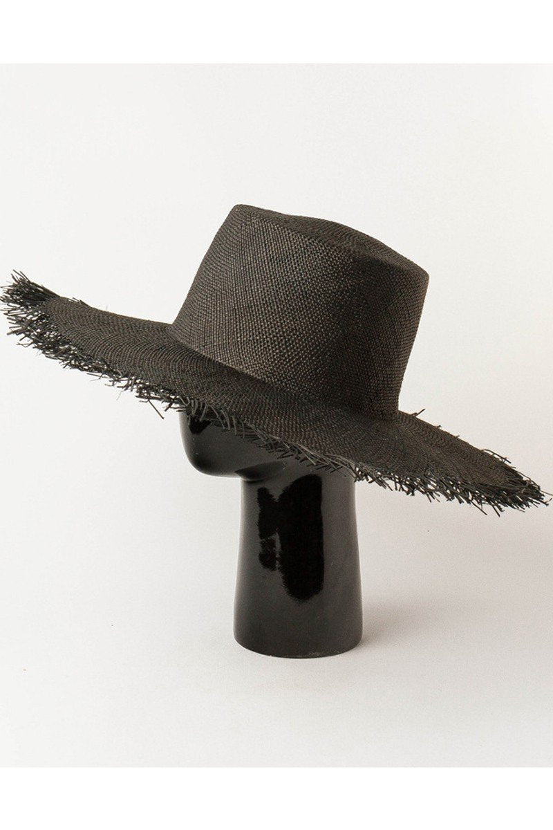 WIDE BRIM FASHION STRAW HAT