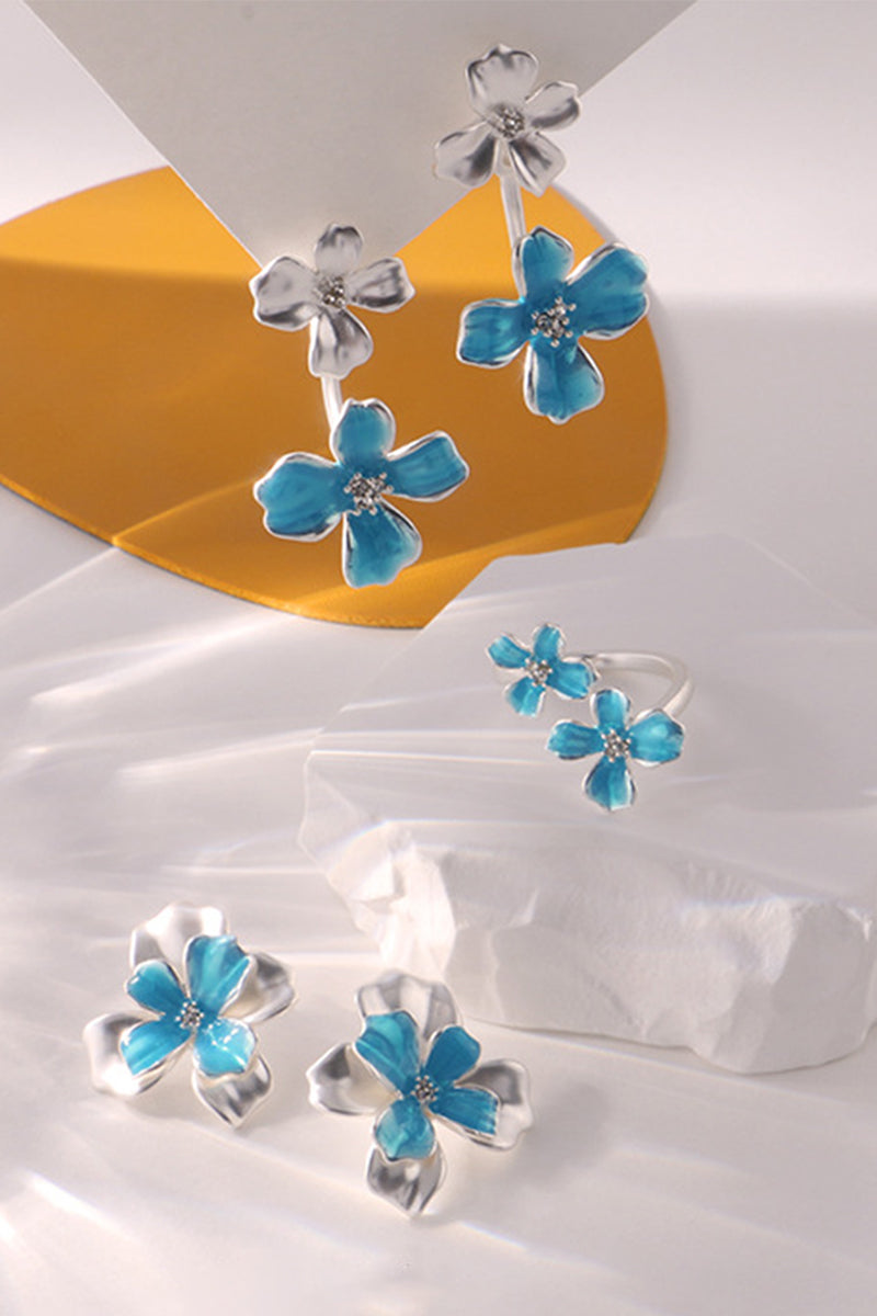 FLOWER DESIGN EARRINGS