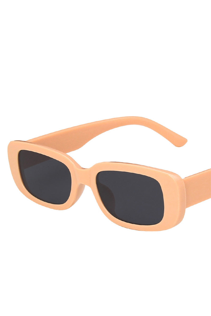 SQUARE FRAME FASHION GLASSES
