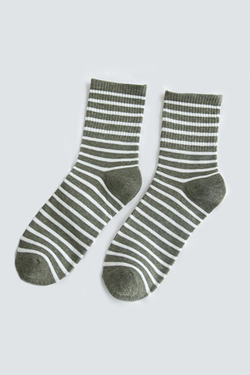 STRIPE PATTERN COZY COTTON ANKLE CREW SOCKS
